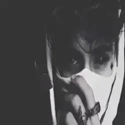 شاعره الخالدي