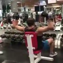 غاوي معضل