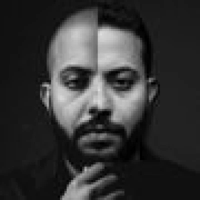 الاوستاز علاء